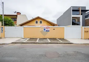 Foto 1 de Casa com 2 Quartos à venda, 147m² em Uberaba, Curitiba