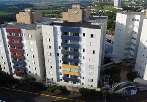 Foto 1 de Apartamento com 3 Quartos à venda, 106m² em Centro, Apucarana