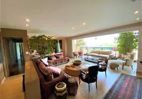 Foto 1 de Apartamento com 4 Quartos à venda, 220m² em Jardim Guedala, São Paulo