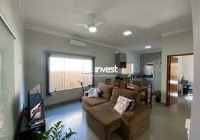 Foto 1 de Casa com 3 Quartos à venda, 180m² em Antonia Candida I, Uberaba