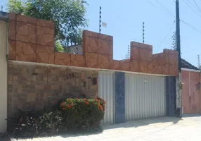 Foto 1 de Casa com 3 Quartos à venda, 208m² em Sapiranga, Fortaleza