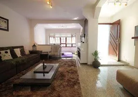 Foto 1 de Casa com 3 Quartos à venda, 220m² em Morumbi, São Paulo