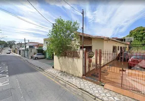 Foto 1 de Casa com 2 Quartos à venda, 120m² em Centro, Taubaté