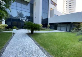 Foto 1 de Apartamento com 3 Quartos à venda, 227m² em Ilha do Retiro, Recife