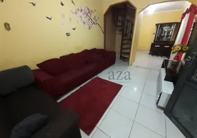 Foto 1 de Sobrado com 3 Quartos à venda, 149m² em Bosque dos Eucaliptos, São José dos Campos