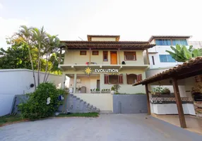 Foto 1 de Casa com 3 Quartos à venda, 525m² em Garças, Belo Horizonte