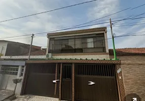 Foto 1 de Sobrado com 3 Quartos à venda, 112m² em Castelo, Santos