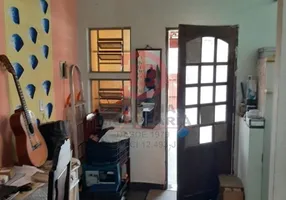 Foto 1 de Casa com 2 Quartos à venda, 68m² em Burgo Paulista, São Paulo