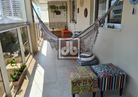 Foto 1 de Apartamento com 3 Quartos à venda, 106m² em Botafogo, Rio de Janeiro