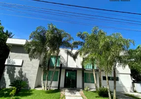 Foto 1 de Casa com 5 Quartos à venda, 260m² em Alphaville Litoral Norte 1, Camaçari