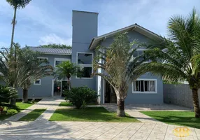 Foto 1 de Casa de Condomínio com 5 Quartos à venda, 303m² em Ingleses do Rio Vermelho, Florianópolis