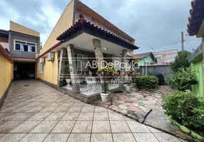 Foto 1 de Casa com 4 Quartos à venda, 160m² em Marechal Hermes, Rio de Janeiro