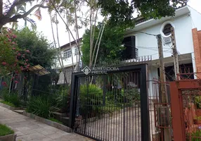 Foto 1 de Casa com 4 Quartos à venda, 296m² em Três Figueiras, Porto Alegre