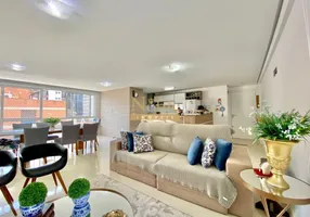 Foto 1 de Apartamento com 4 Quartos à venda, 120m² em Praia Grande, Torres