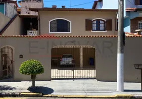 Foto 1 de Casa com 2 Quartos à venda, 250m² em Jardim América, Taboão da Serra