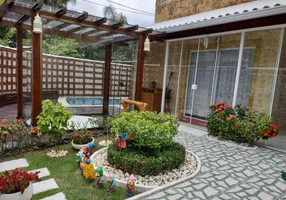 Foto 1 de Casa com 4 Quartos à venda, 164m² em Vargem Pequena, Rio de Janeiro