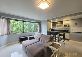 Foto 1 de Apartamento com 1 Quarto para venda ou aluguel, 64m² em Auxiliadora, Porto Alegre