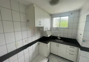 Foto 1 de Apartamento com 2 Quartos à venda, 50m² em Castelandia, Serra