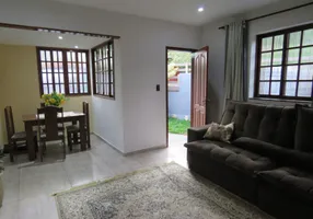 Foto 1 de Casa com 3 Quartos à venda, 200m² em Bom Retiro, Teresópolis