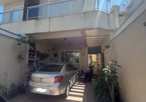 Foto 1 de Sobrado com 3 Quartos à venda, 157m² em Vila Augusta, Guarulhos