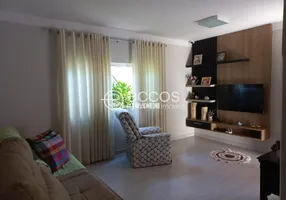 Foto 1 de Casa com 3 Quartos à venda, 196m² em City Uberlândia, Uberlândia