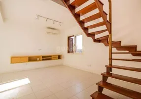 Foto 1 de Casa de Condomínio com 3 Quartos para alugar, 180m² em Cristal, Porto Alegre