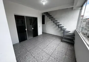 Foto 1 de Casa com 3 Quartos à venda, 369m² em Jardim Marilena, Guarulhos