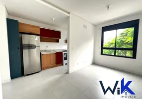 Foto 1 de Apartamento com 1 Quarto para alugar, 30m² em Carvoeira, Florianópolis