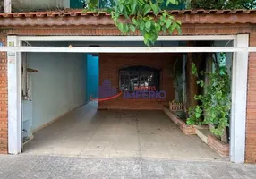 Foto 1 de Sobrado com 3 Quartos à venda, 245m² em Parque São Miguel, Guarulhos
