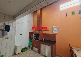 Foto 1 de Sobrado com 3 Quartos à venda, 137m² em Jardim Americano, São José dos Campos