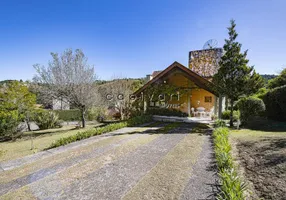 Foto 1 de Casa de Condomínio com 3 Quartos à venda, 225m² em Vale Encantado, Campos do Jordão