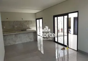 Foto 1 de Casa com 3 Quartos à venda, 146m² em Aclimacao, Uberlândia