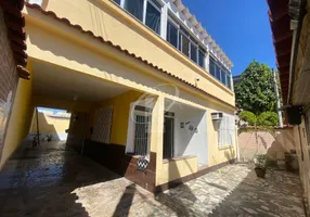 Foto 1 de Casa com 3 Quartos à venda, 200m² em Parque Laguna e Dourados, Duque de Caxias
