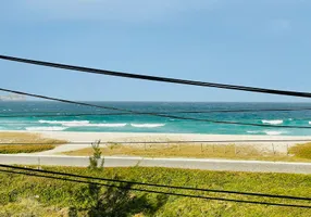 Foto 1 de Casa com 4 Quartos à venda, 160m² em Praia Do Foguete, Cabo Frio