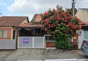 Foto 1 de Casa de Condomínio com 2 Quartos à venda, 80m² em Galo Branco, São Gonçalo