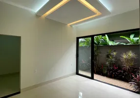 Foto 1 de Casa de Condomínio com 3 Quartos à venda, 189m² em Setor Laguna Parque, Trindade