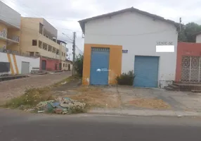 Foto 1 de Imóvel Comercial com 3 Quartos à venda, 450m² em São Pedro, Teresina