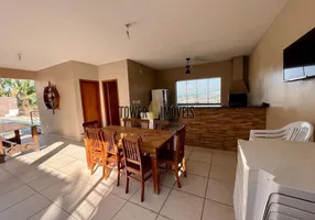 Foto 1 de Casa com 3 Quartos à venda, 274m² em BAIRRO PINHEIRINHO, Vinhedo