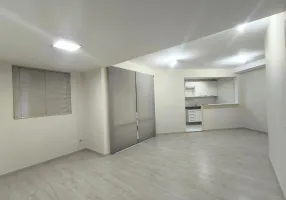 Foto 1 de Apartamento com 2 Quartos para alugar, 72m² em Andrade, Londrina