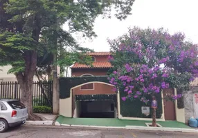 Foto 1 de Sobrado com 8 Quartos à venda, 343m² em Santana, São Paulo