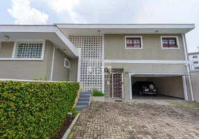 Foto 1 de Casa com 3 Quartos à venda, 261m² em Alto da Rua XV, Curitiba