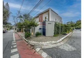 Foto 1 de Casa com 4 Quartos à venda, 247m² em Granja Julieta, São Paulo