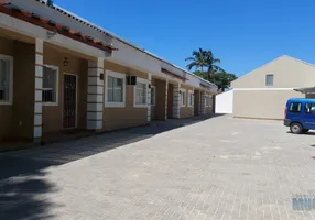 Foto 1 de Casa com 2 Quartos à venda, 124m² em Harmonia, Canoas