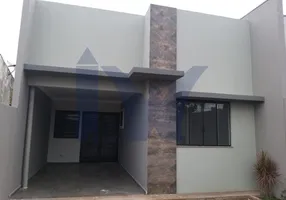 Foto 1 de Casa com 4 Quartos à venda, 150m² em Jardim Olímpico, Maringá