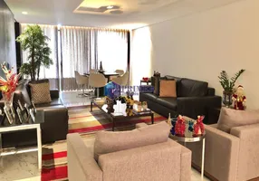 Foto 1 de Apartamento com 4 Quartos à venda, 248m² em Serra, Belo Horizonte