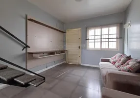 Foto 1 de Casa de Condomínio com 2 Quartos à venda, 87m² em Jardim Iolanda, Guaíba