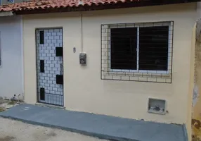 Foto 1 de Casa com 2 Quartos para alugar, 47m² em Alagadiço Novo, Fortaleza