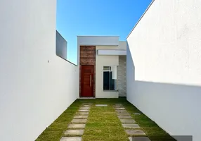 Foto 1 de Casa com 2 Quartos à venda, 120m² em Reserva do Pero, Cabo Frio