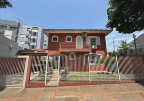 Foto 1 de Sobrado com 5 Quartos à venda, 282m² em Zona 04, Maringá