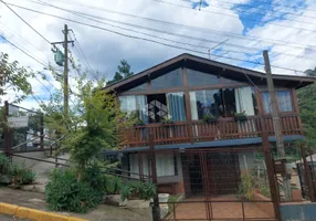 Foto 1 de Casa com 3 Quartos à venda, 108m² em Tres Pinheiros, Gramado